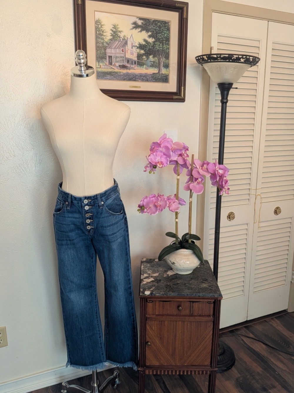 Kancan Straight Leg Ankle Jeans - Size 7/27 - No stretch - Button Fly.